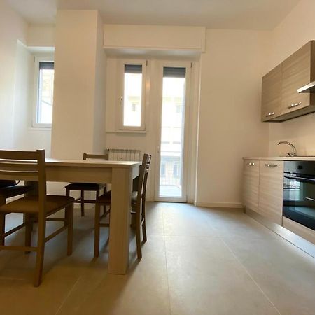 Farolfi Apartments Corso Di Porta Vittoria มิลาน ภายนอก รูปภาพ