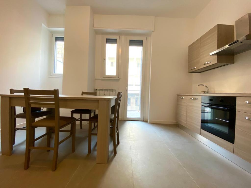 Farolfi Apartments Corso Di Porta Vittoria มิลาน ภายนอก รูปภาพ